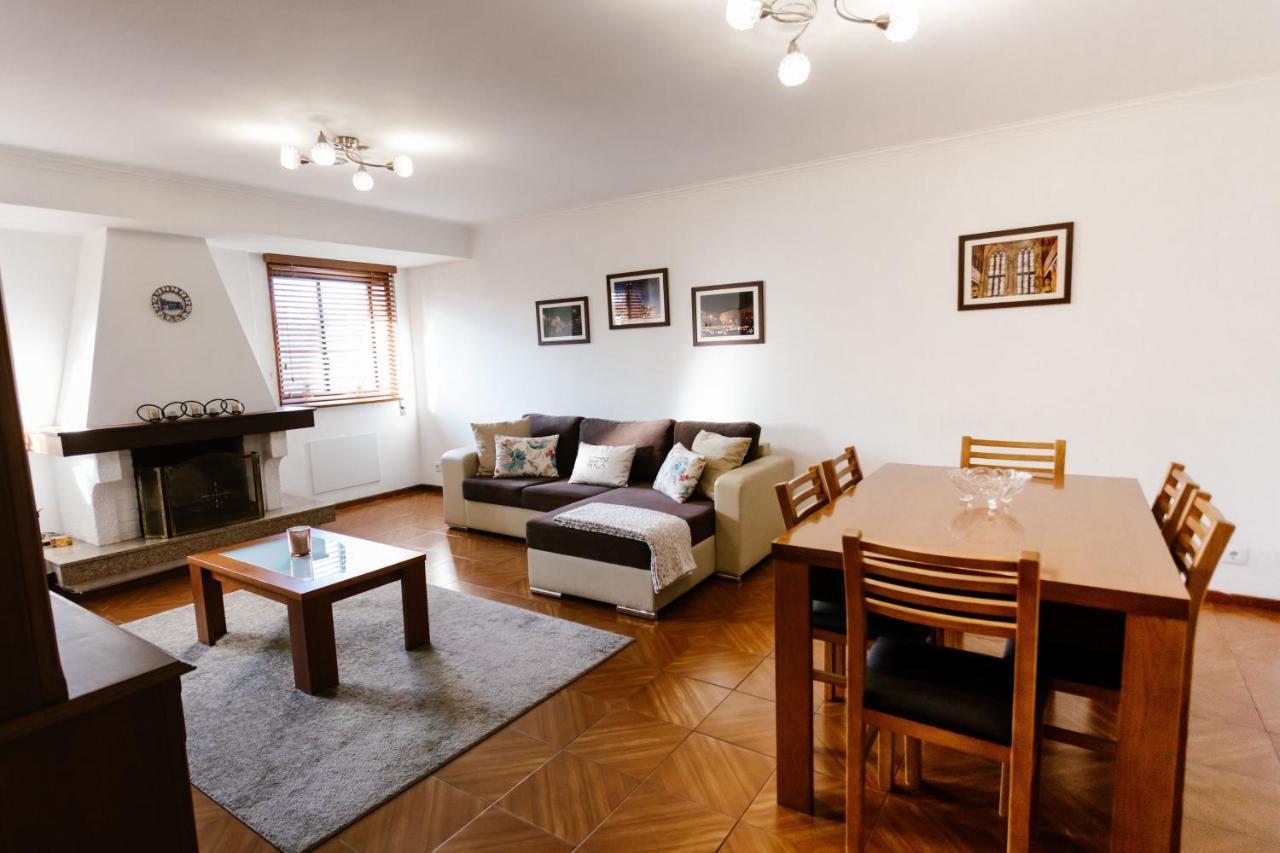 Castle Apartment Guimarães Esterno foto
